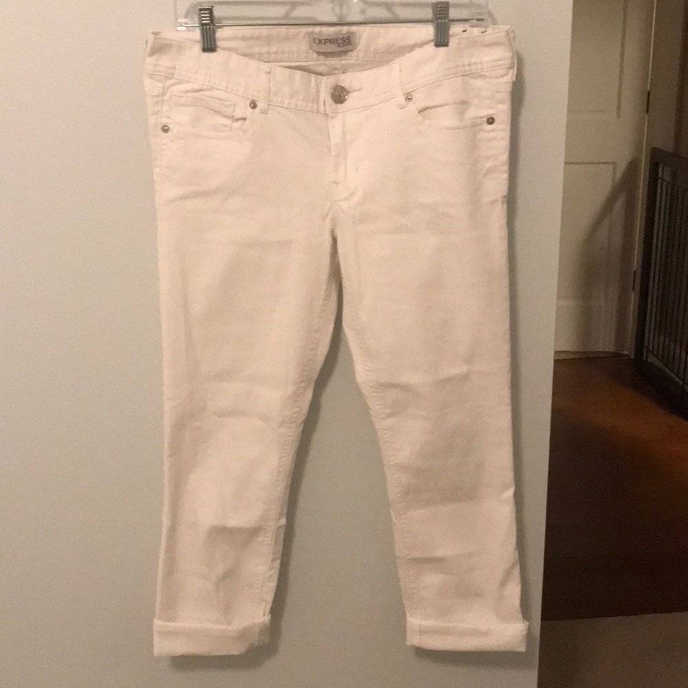 White express Capris